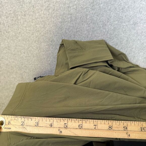 REI Co Op Mens Size 1X Outdoor Athletic Nylon Cargo Shorts Olive Green NWT - Picture 4 of 9